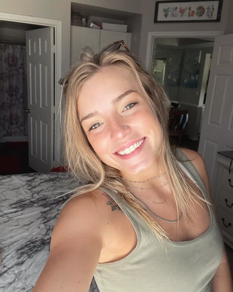 it s the taylor top profile image