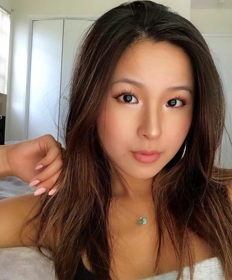 Mimi Furu トップ女優 画像