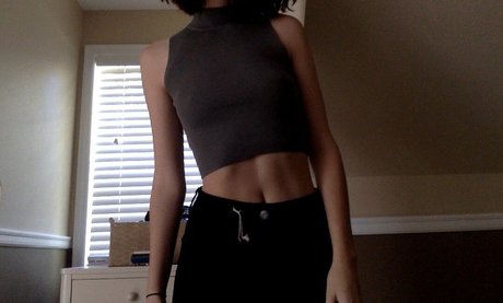 Bree Morgan アートモデル 写真