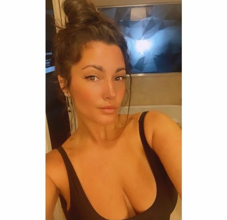 Emilee Fitzpatrick 最高のポルノスター アーカイブ