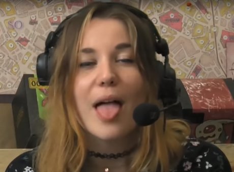 Aayley ポルノモデル 写真