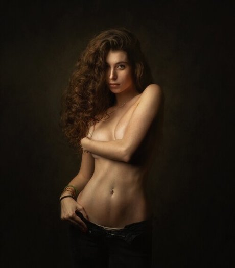 Vlada Davidenk スター ヌード 写真