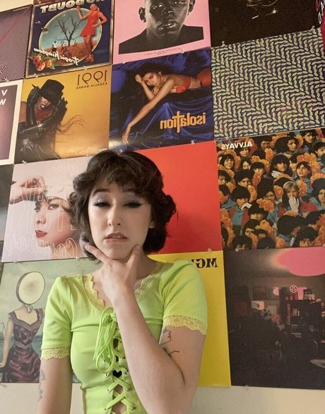 Dinkhoe トップ女優 写真
