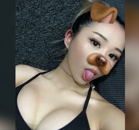 Martha Nguyen 裸モデル 写真