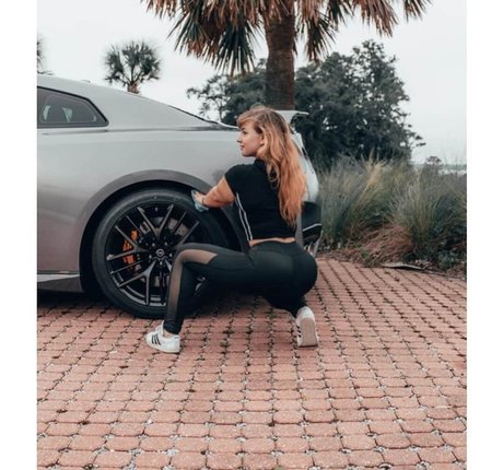 Elsalmorton セックスモデル 写真