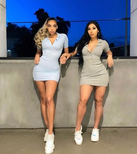 Alysse Joyner セクシーなスター 写真