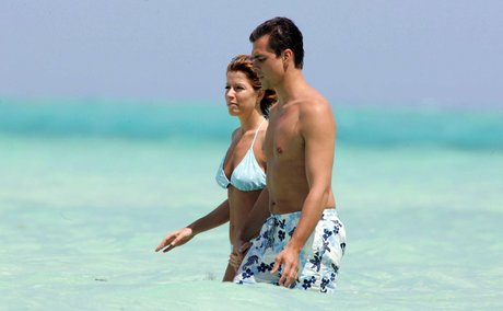 Natasha Kaplinsky 裸のモデル 写真