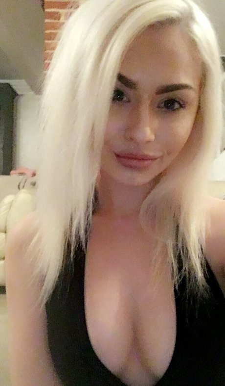 Romanie Smith かわいいスター 画像