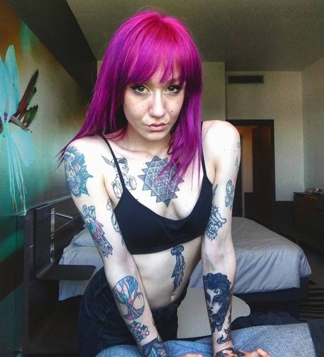 Redfoxy12 セクシー女優 画像