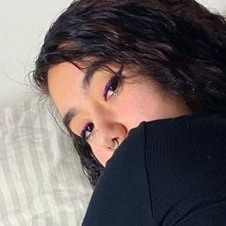 Leire Lopez スター 裸 写真