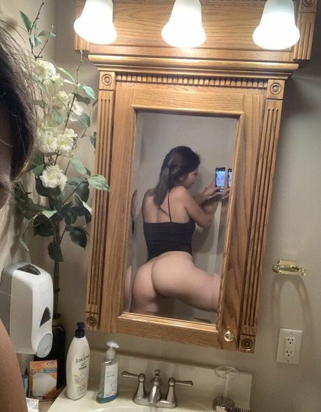 Makayla Bennett ホットスター 画像