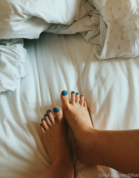 Ellbat セックスモデル 写真