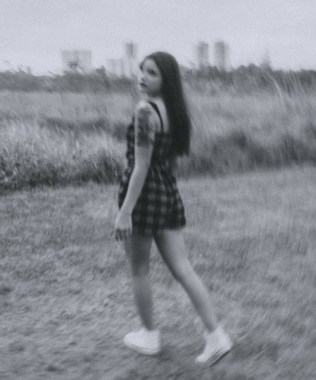 Jessie Cardim XXXモデル 写真