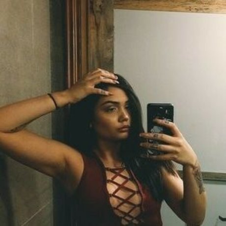 Raven Felix 素敵なスター 写真