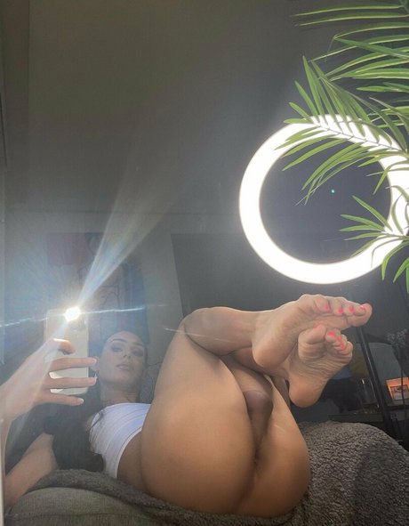 tgirl4you エロティックなモデル 写真