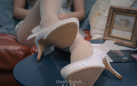 misakiruanruan エロティックなポルノスター ギャラリー