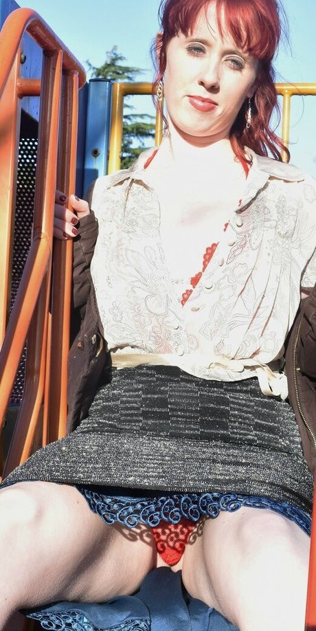 holly12x ポルノスター 写真