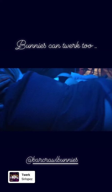 Phillipa23 裸のポルノスター 写真