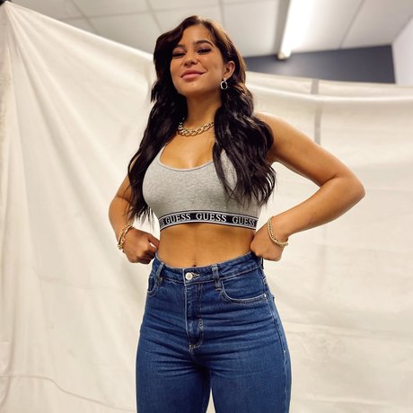 Nadia Jaftha 高品質のスター アーカイブ