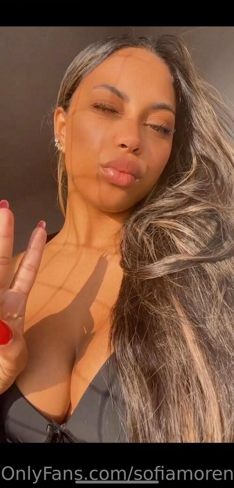 sofiamorenox エロティックモデル 写真