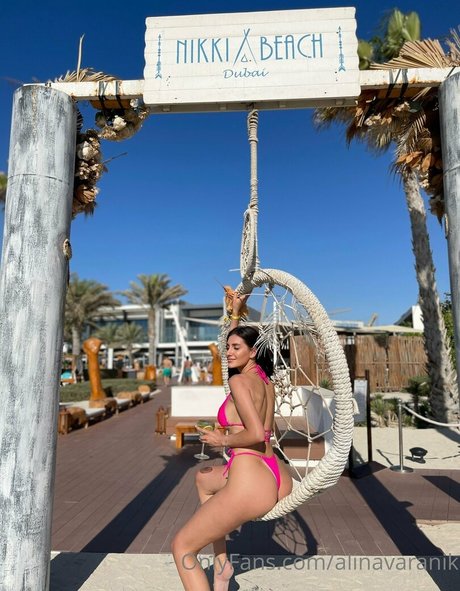 alinavaranik 最高のスター 写真