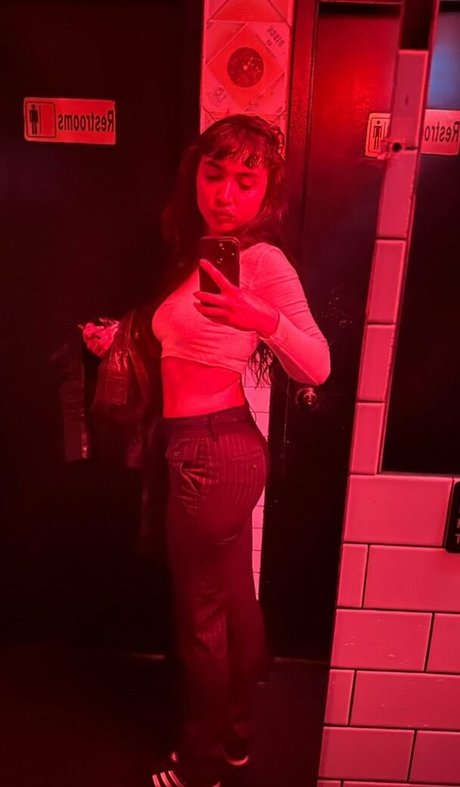 Rowan Blanchard top profile image