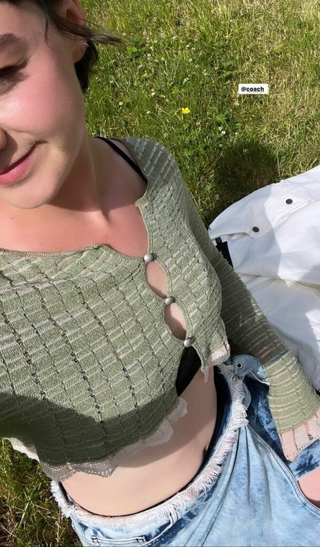 Maisie Williams 女優 写真