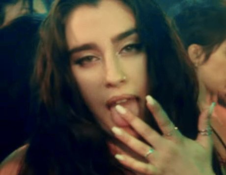 Lauren Jauregui ポルノスター 写真