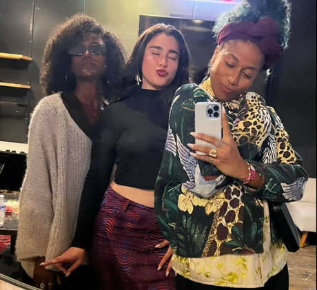 Lauren Jauregui 裸の女優 写真