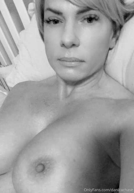 danicachase 素敵な女優 写真