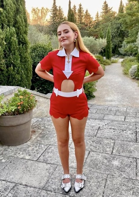 Amelia Dimoldenberg ポルノスター 写真
