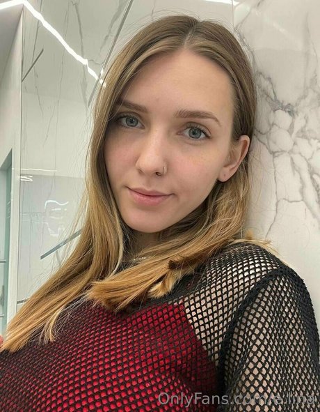 e lina 無料女優 写真