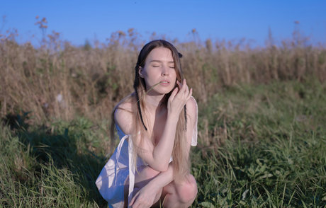 ASMR MOOD 美しいモデル 写真