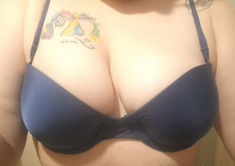 rotunena2 高品質のポルノスター 写真