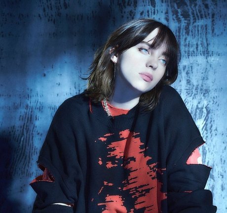 Billie Eilish ポルノモデル アーカイブ