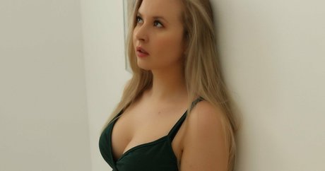 プッシー尻OnlyFans ヌード 画像