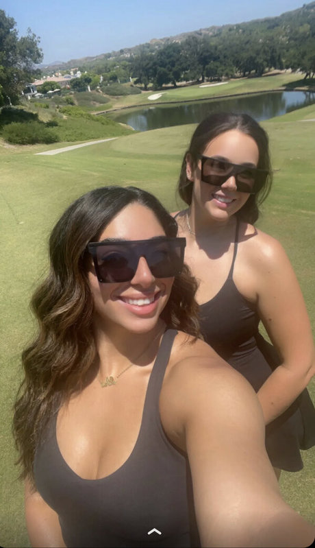 Mary Noura セクシーなスター 写真