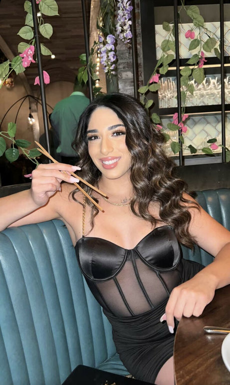 Mary Noura ポルノスター 写真