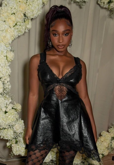 Normani かわいいモデル 写真