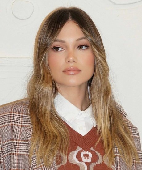 Olivia Holt ホットなスター 写真