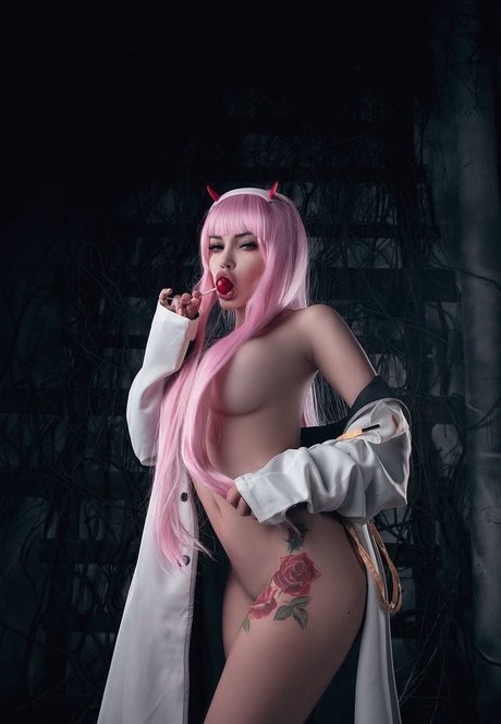 Kalinka Fox 独占ポルノスター 画像