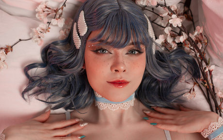 Sladkoslava ポルノスター HD 写真