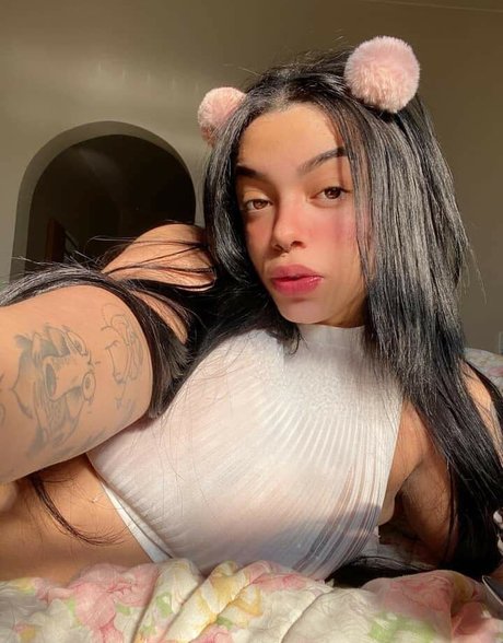 Carniello セックス女優 画像