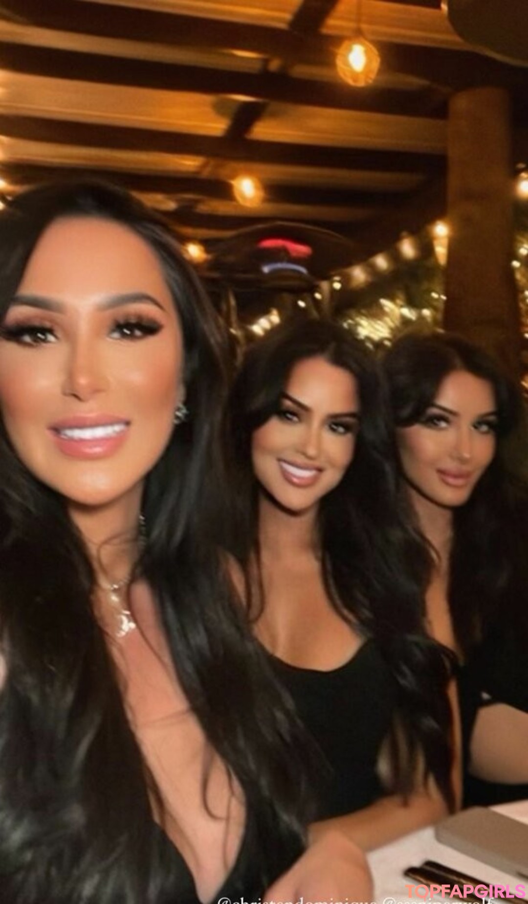 Sssniperwolf 高品質モデル 写真