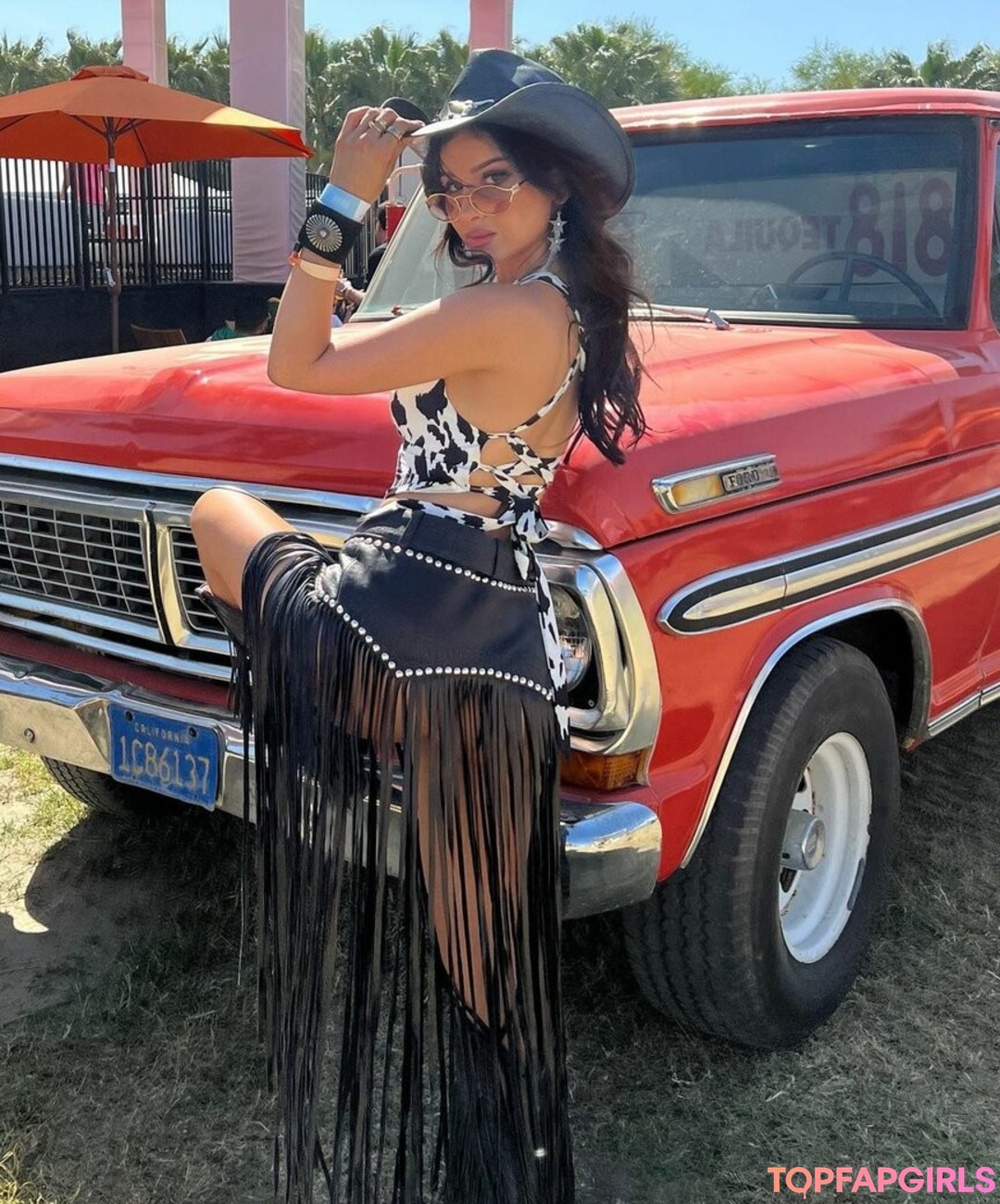 Sssniperwolf 独占スター 画像