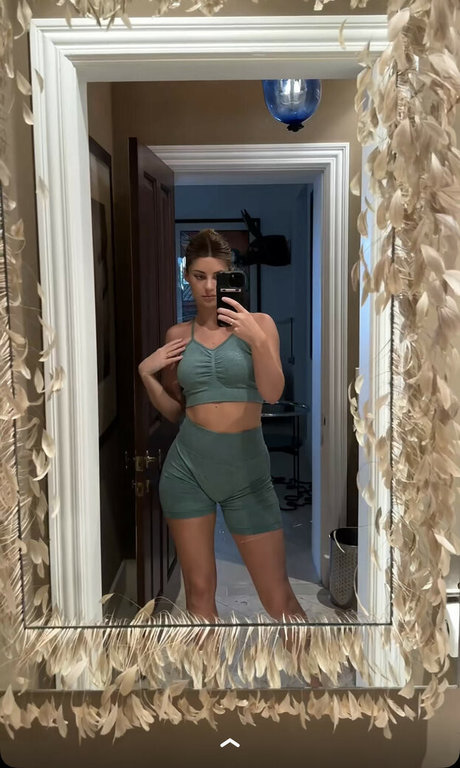 寝取られアマチュアOnlyFans 裸 画像