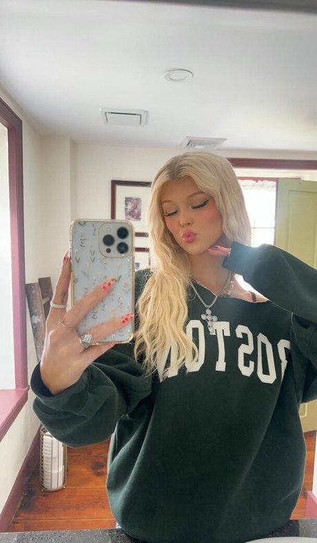 Loren Gray 女優 ギャラリー