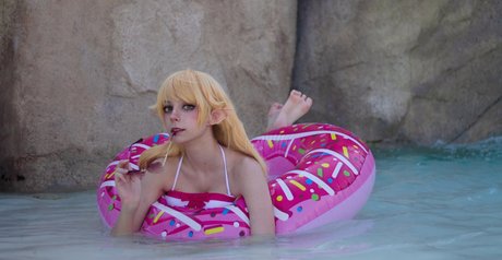 レズビアンの猫OnlyFans ホットヌード 写真
