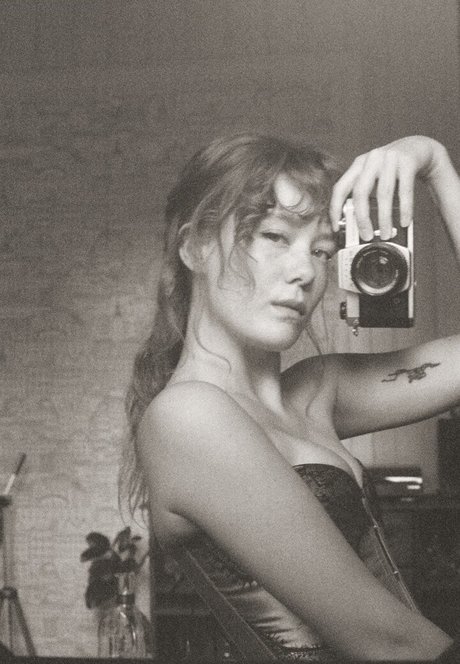 Berta Andrea Sndal ポルノスター 独占 画像