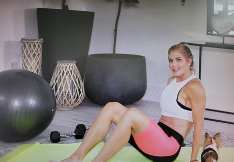 Torrie Wilson 裸のモデル ギャラリー